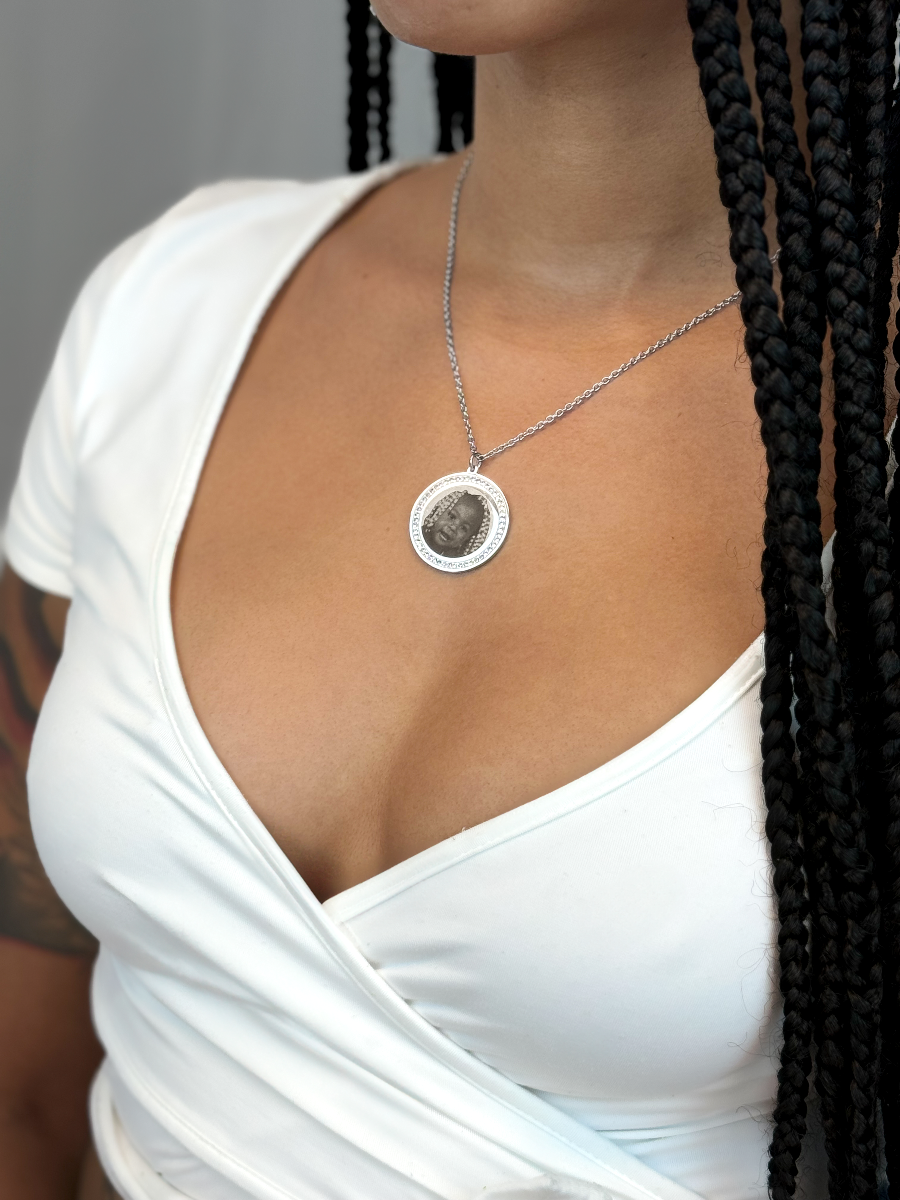 Engravable "Icy Classic Circle" Pendant