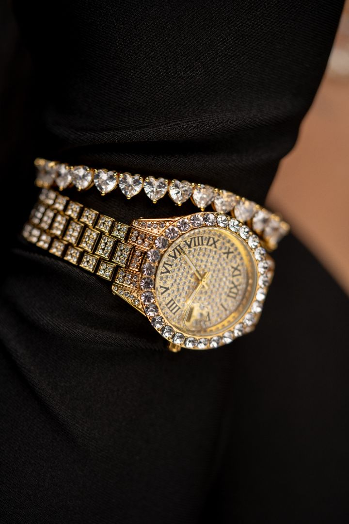 Icy Lavish Watch- Gold